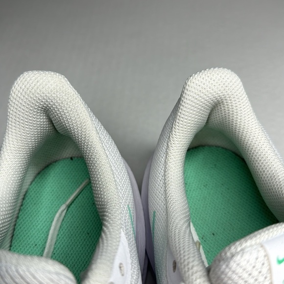 Nike Downshifter 11 Running Athletic Shoes Women’s Size 10 White Low Top Lace Up - Picture 9 of 12